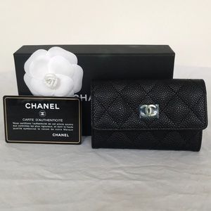 Chanel Black Caviar Quilted Card Holder